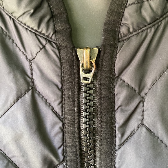 Burton Lightweight Quilted Jacket - Picture 4 of 10